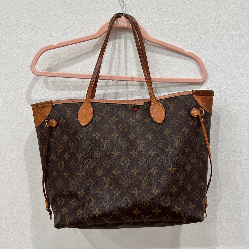 Neverfull MM, monogrammed